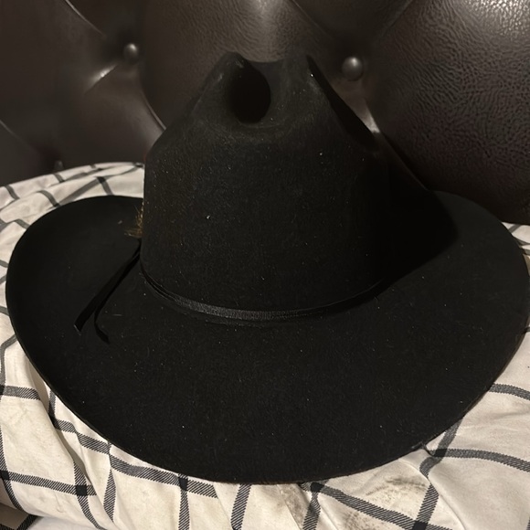 Cowboy hat - Picture 3 of 4